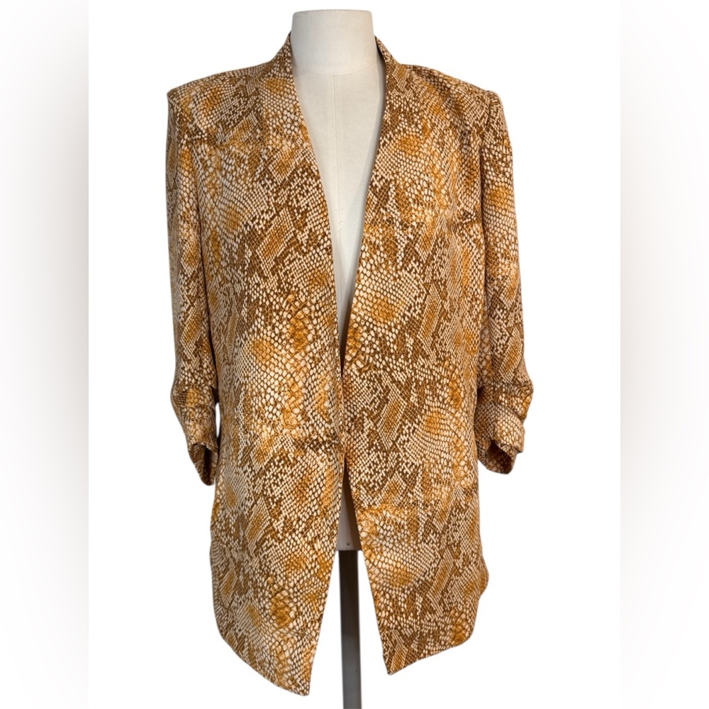 Babaton Power Hip Blazer Macaulay Snake Print size 4
